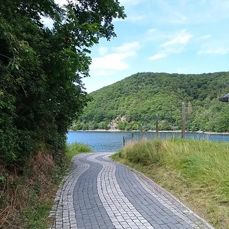 Urlaub Mit Der Ganzen Familie Im In Der 度假居 Diemelsee
